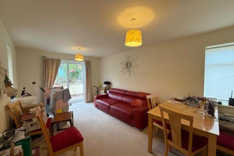 Lounge 1