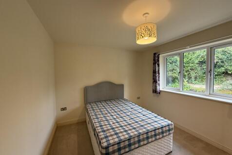 Bed 1