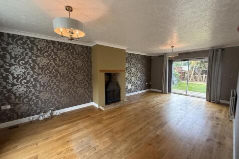 Lounge 1