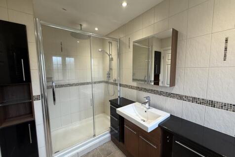En-suite 2