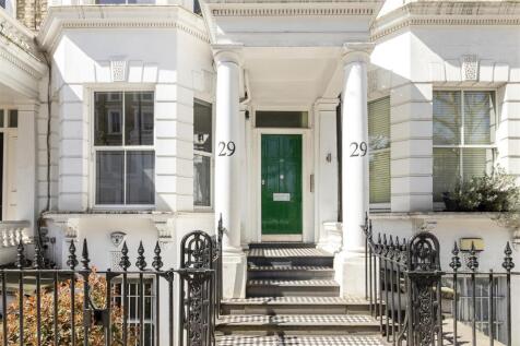 Agent &amp; Homes-29 Marloes Road-22_Hi.jpg