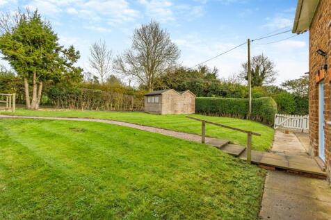 8628894-exterior05.j