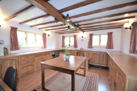 Dining Room.JPG