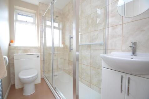Shower Room.JPG