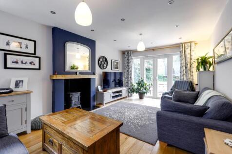 Sitting Room a.JPG