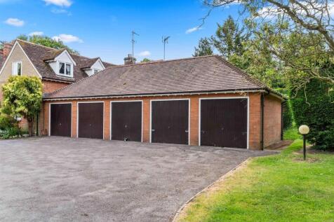 Garages.jpg