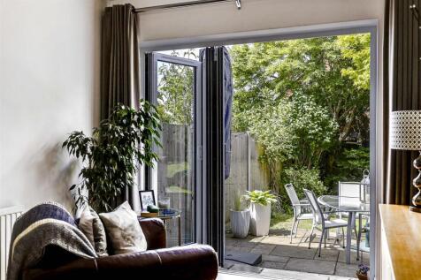 BiFolds.JPG