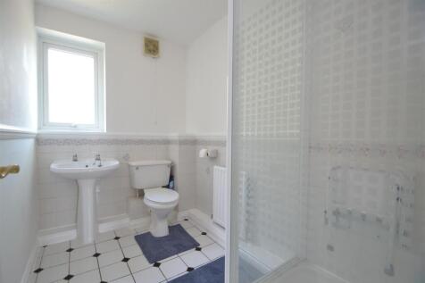 Shower Room.JPG