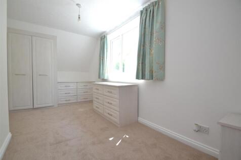 Bedroom c.JPG