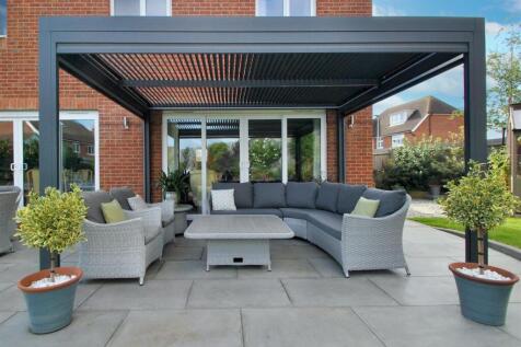 Pergola.jpg