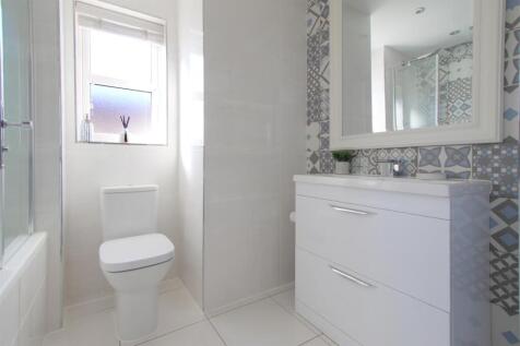 Bath a.JPG