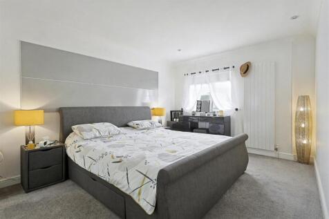 BED 1.JPG