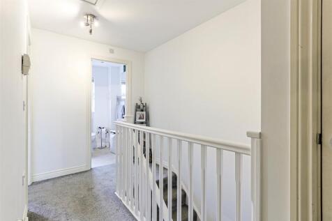 Galleried Landing.JPG