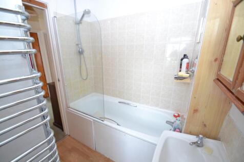 bathroom1.JPG