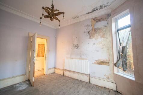 Living room 2