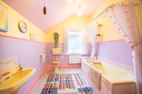 Bathroom 2