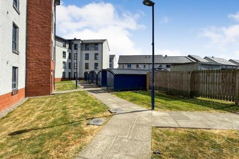 Rear communal.