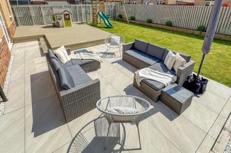 Rear garden.