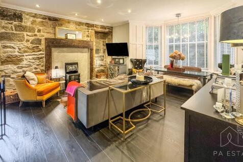 Living room.