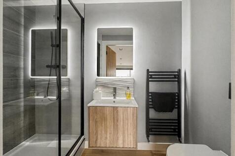 En-Suite.