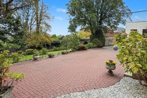 Rear Garden.