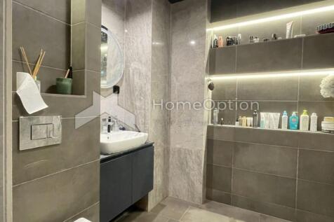 bathrom