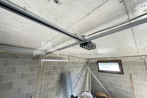 garage inside