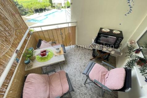 poolview terrace
