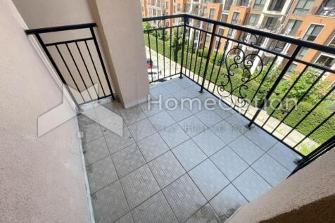balcony 2