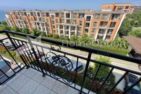 balcony 2