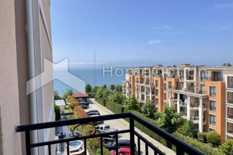 balcony 2