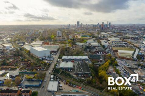 Box4  Long Acre November 2025  Photoscouk  1.JPG