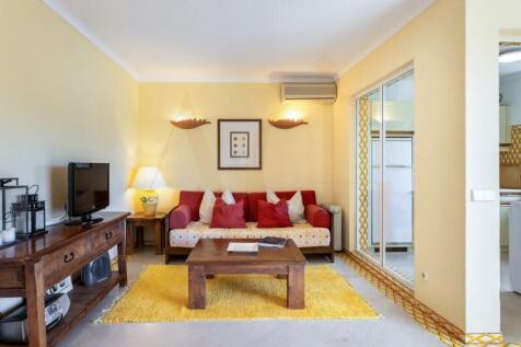 Spacious living room with terrace