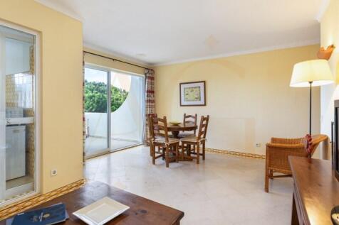 Dining room with terrace