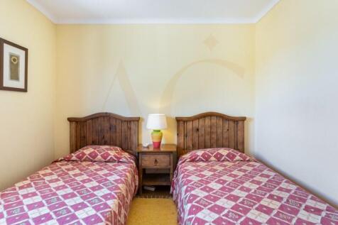 Spacious room