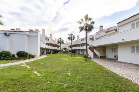 1 bedroom apartment with terrace and pool in Vale do Lobo