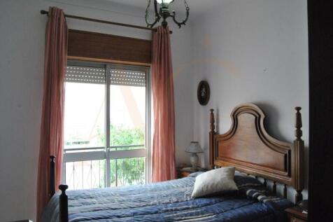Spacious room with natural light