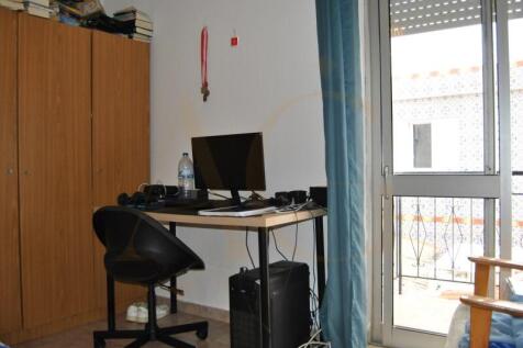 Spacious room with balcony