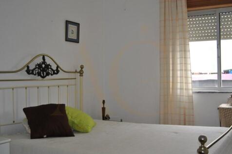 Spacious room with natural light