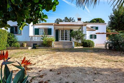 3 bedroom house in Fuseta with swimming pool