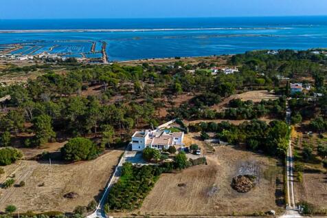 House in the heart of Ria Formosa
