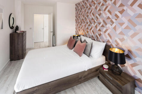 PH 1182 Molly Umbraco