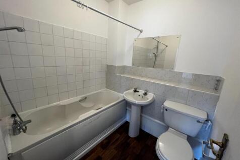 Bathroom.jpeg