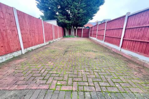 rear garden.jpeg