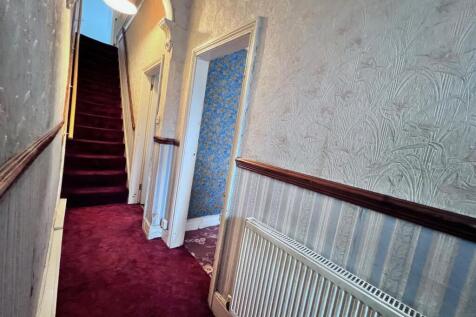 Hallway.jpg