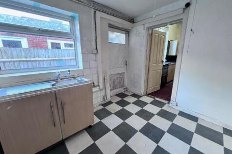 Utility Room b.jpg