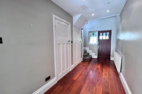 Hallway.jpg