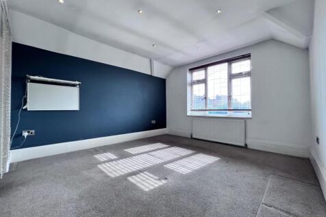 Rear Bedroom 2.jpg