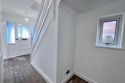 Hallway Alt.jpg