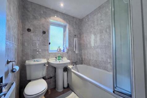 Bathroom.jpeg